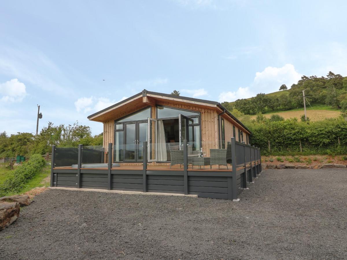 Ash Lodge Лланидлос Экстерьер фото