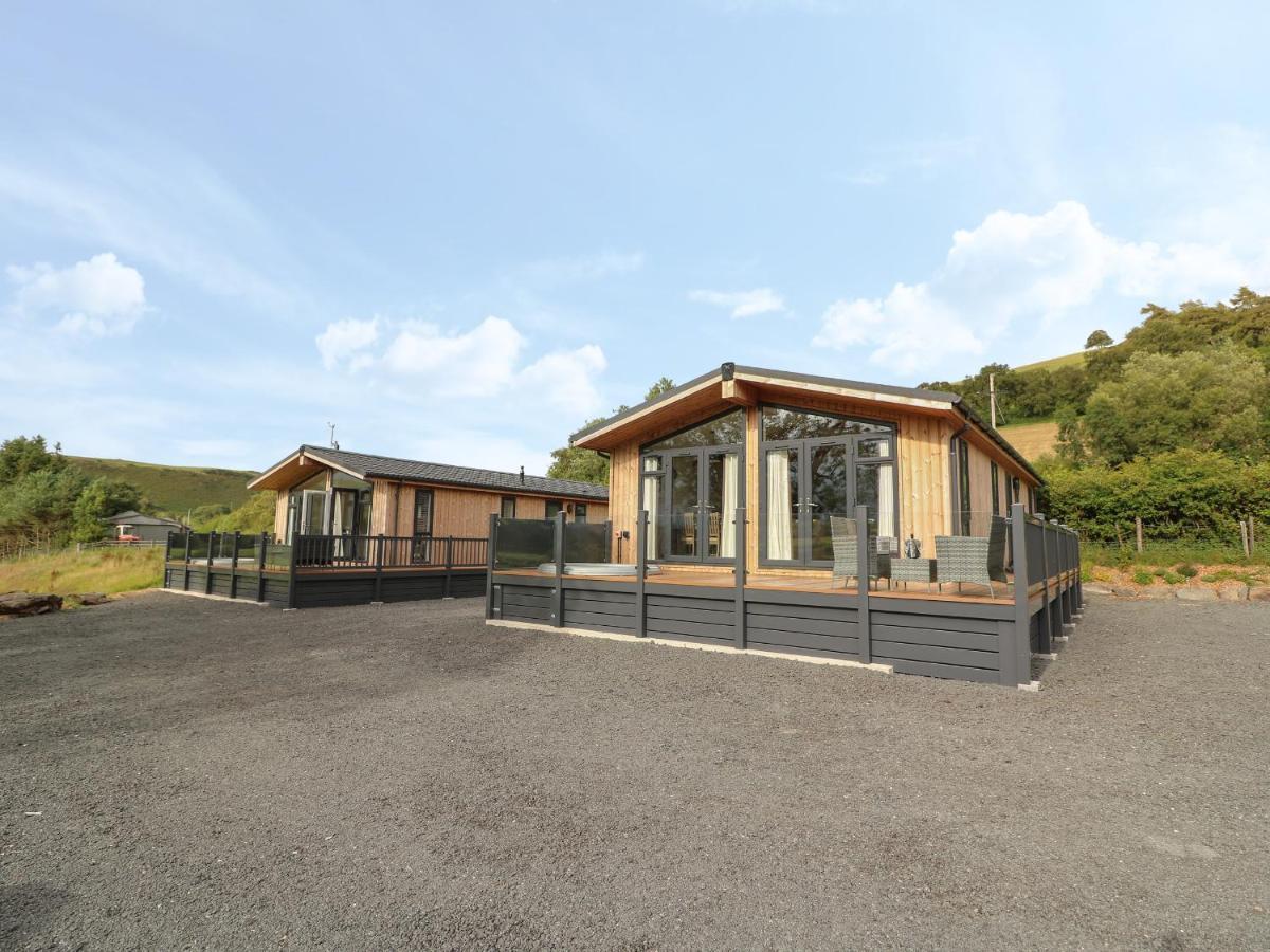 Ash Lodge Лланидлос Экстерьер фото